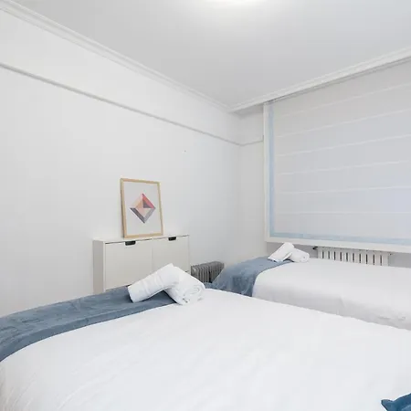 Encantador Piso Con Parking By *