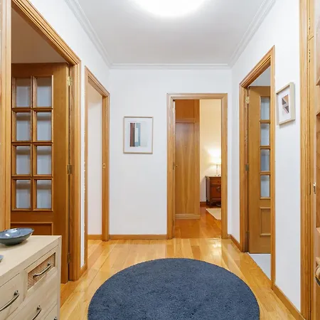Encantador Piso Con Parking By Apartment Vigo